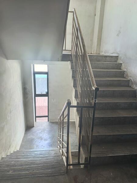 TUAS SOUTH STREET 5 Standalone Factory, Boon Lay / Jurong / Tuas, 39,780 sqft, Factory / Workshop (B2) For Sale, by Jem Yang, 60146591 - Stairs - CommercialGuru.com.sg