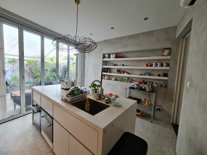 For Sale - JOO CHIAT WITH GARDEN? LOCATION LOCATION