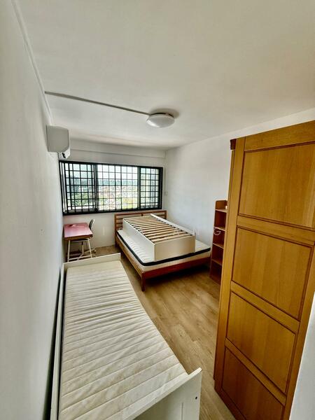 Common Bedroom 2 Entrance