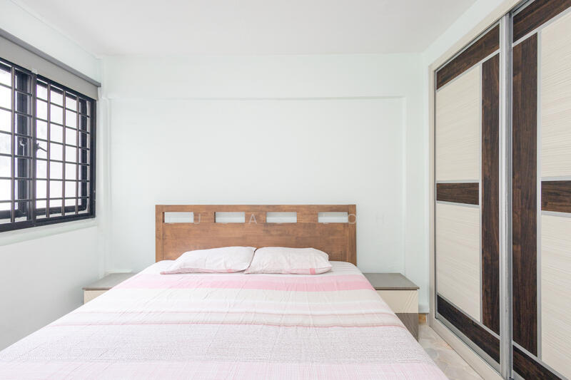 For Sale - 703 Yishun Avenue 5