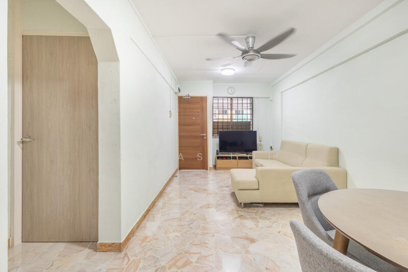 For Sale - 703 Yishun Avenue 5