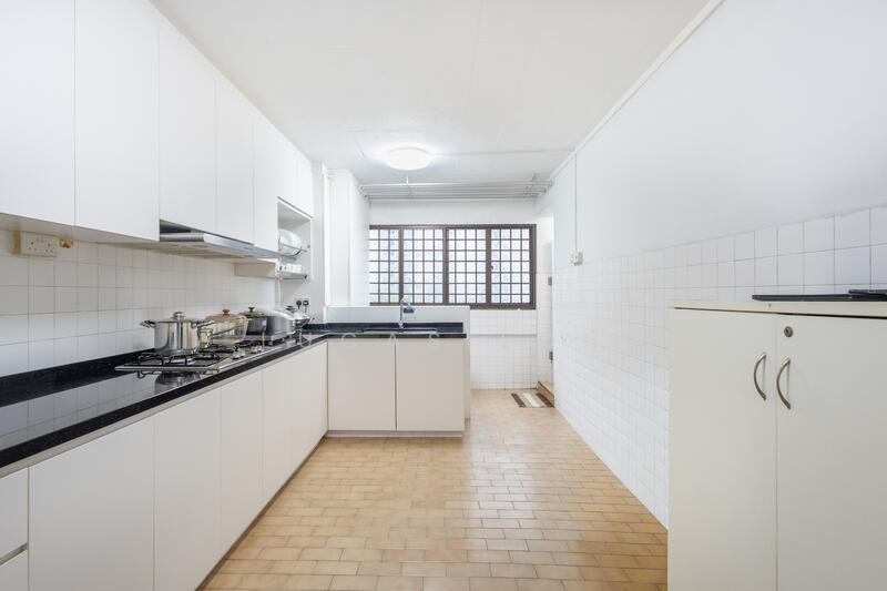 For Sale - 703 Yishun Avenue 5