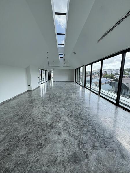 For Sale - Brand New & Luxury with Lift& basement, Living& dining hall with great view& sky light