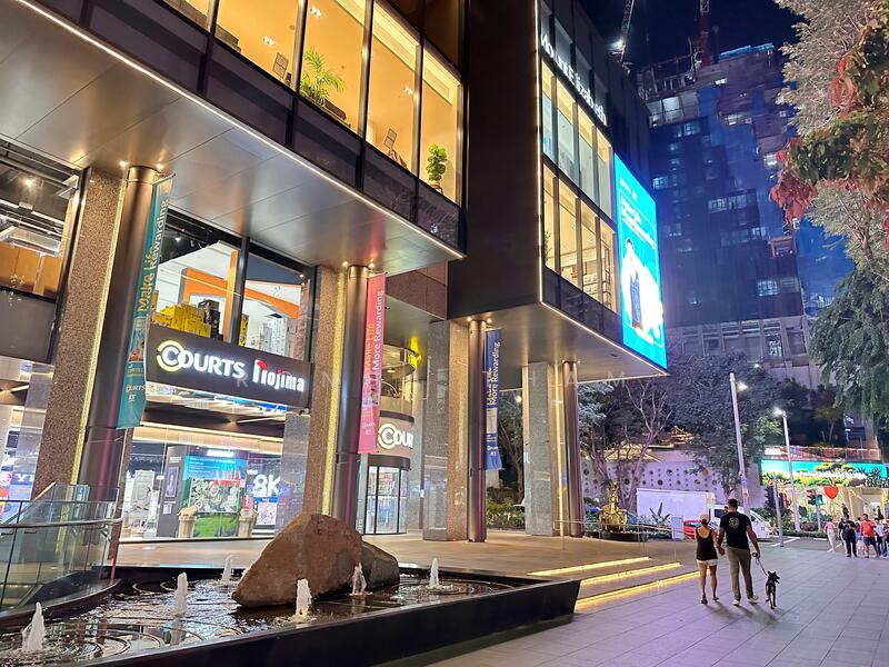 The Heeren, 260 Orchard Road, 5,000 sqft, Mall Shop For Rent, by Ronda Tham, 60146901 - CommercialGuru.com.sg