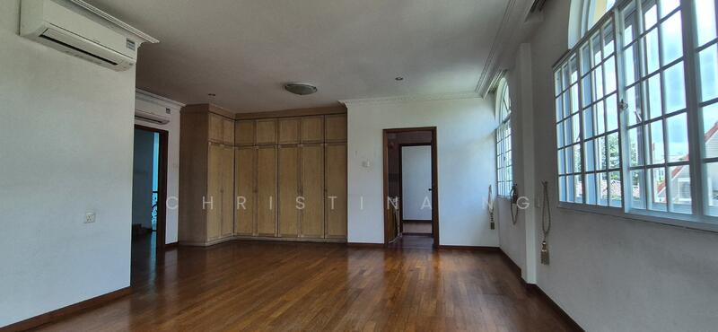 Spacious Home With 9 Ensuite Bedrooms, Jalan Kakatua, 9 Bedrooms, 6,000 sqft, Detached House For Rent, by Christina Ng, 60146909 - PropertyGuru.com.sg
