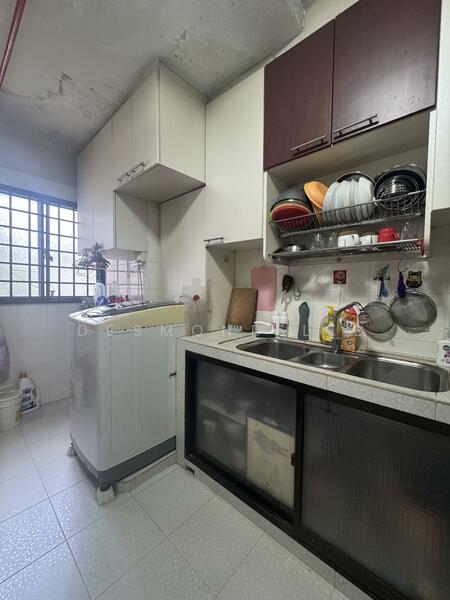 For Sale - 547 Jurong West Street 42