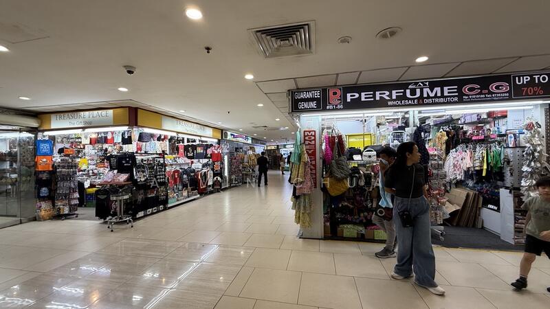 Lucky Plaza, 304 Orchard Road, 204 sqft, Mall Shop For Sale, by Alvin Chua, 60147048 - Others - CommercialGuru.com.sg