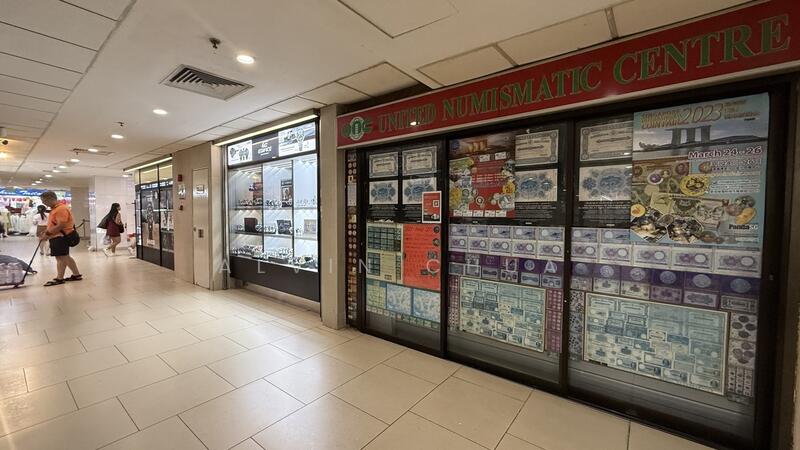 Lucky Plaza, 304 Orchard Road, 204 sqft, Mall Shop For Sale, by Alvin Chua, 60147048 - Others - CommercialGuru.com.sg