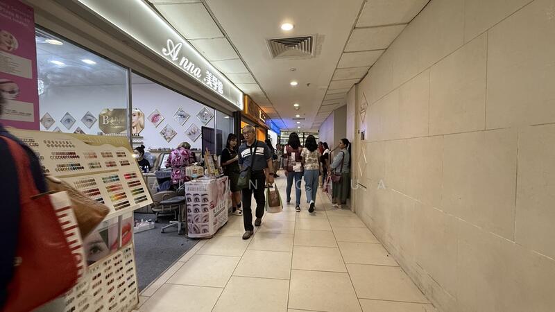Lucky Plaza, 304 Orchard Road, 204 sqft, Mall Shop For Sale, by Alvin Chua, 60147048 - Others - CommercialGuru.com.sg