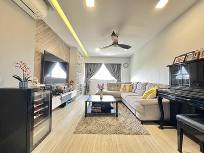 For Sale - 578 Hougang Avenue 4