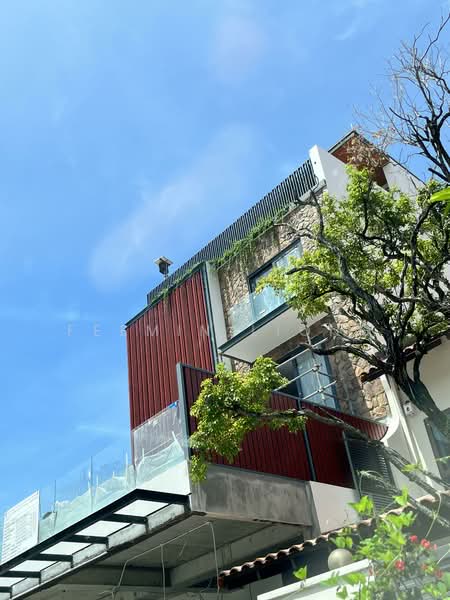 Kovan Road, , 6 Bedrooms, 10,000 sqft, Semi-Detached House For Sale, by Feemin Liong, 60147115 - Exterior - PropertyGuru.com.sg