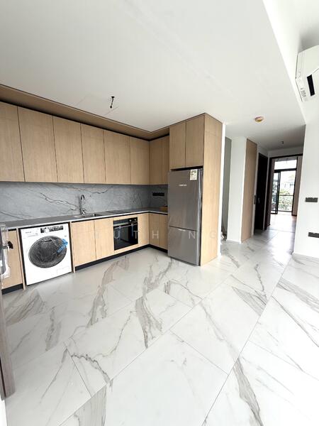 Claydence Apartment For Sale at S$ 2,230,000 | PropertyGuru Singapore - Kitchen