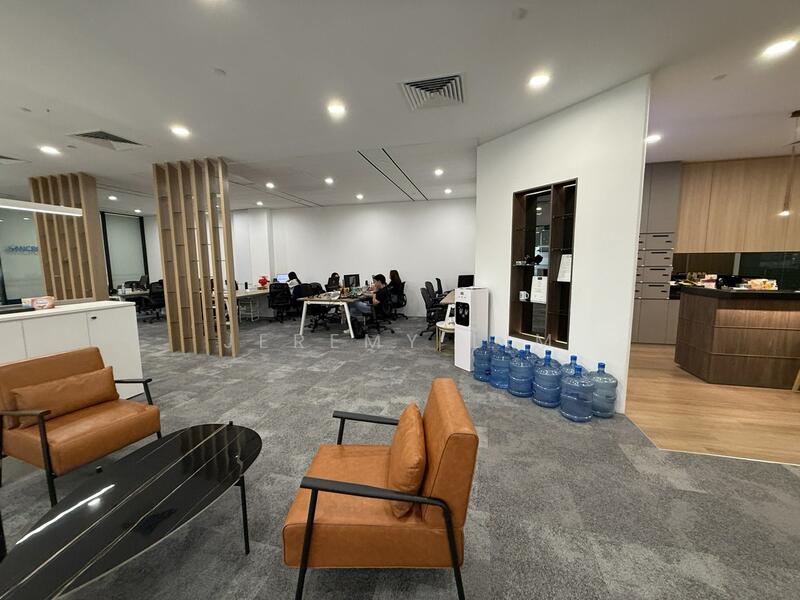 ♦️ 3 mins to Somerset MRT, Fully Sheltered, Designer Office, Move in Ready!, Designer Fitout Office, Rare List!, 3,014 sqft, Office For Rent, by Jeremy Lim, 60147157 - CommercialGuru.com.sg
