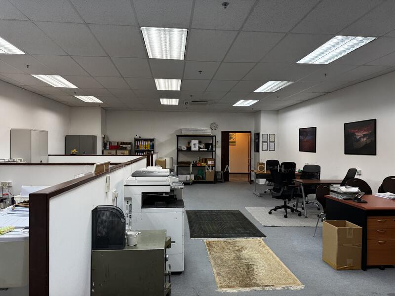 Ubi Techpark, 10 Ubi Crescent, 1,938 sqft, Light Industrial (B1) For Sale, by Christina Chi, 60147369 - CommercialGuru.com.sg