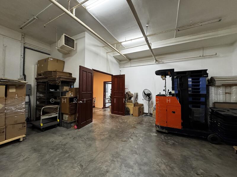 Ubi Techpark, 10 Ubi Crescent, 1,938 sqft, Light Industrial (B1) For Sale, by Christina Chi, 60147369 - CommercialGuru.com.sg