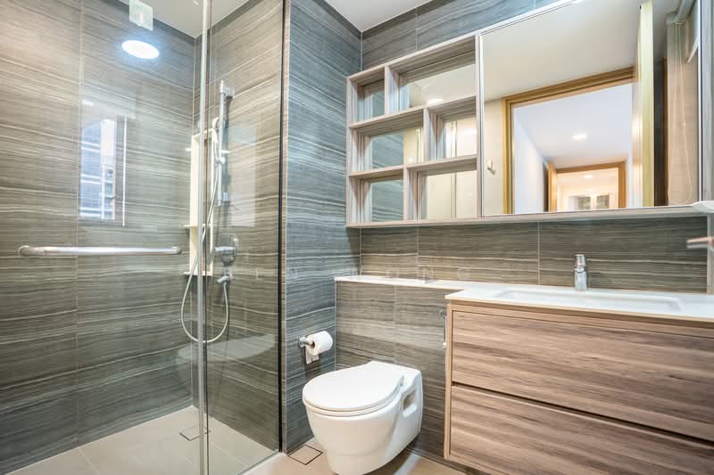 Coco Palms, 21 Pasir Ris Grove, 2 Bedrooms, 753 sqft, Condominium For Sale, by Ben Wong, 60147478 - Bathroom - PropertyGuru.com.sg