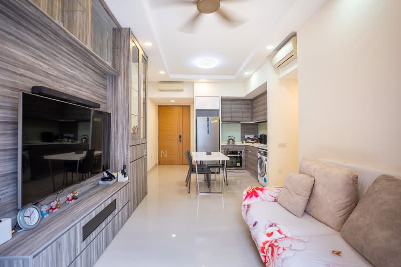 Coco Palms, 21 Pasir Ris Grove, 2 Bedrooms, 753 sqft, Condominium For Sale, by Ben Wong, 60147478 - Living Room - PropertyGuru.com.sg