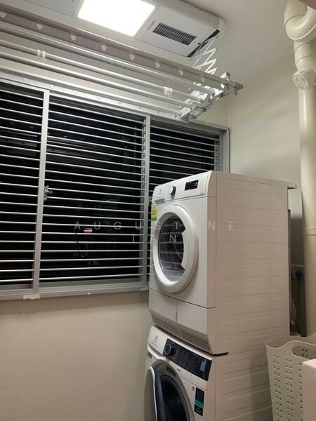 For Rent - 82B Circuit Road