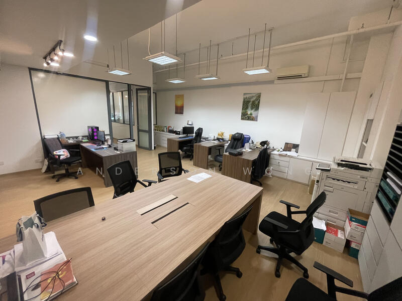 Oxley BizHub, 61 Ubi Road 1, 2,045 sqft, Light Industrial (B1) For Sale, by Anderson Wong, 60147649 - CommercialGuru.com.sg
