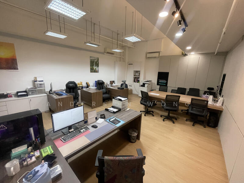 Oxley BizHub, 61 Ubi Road 1, 2,045 sqft, Light Industrial (B1) For Sale, by Anderson Wong, 60147649 - CommercialGuru.com.sg