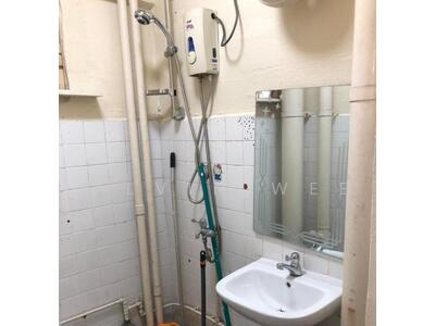 For Rent - 207 Serangoon Central