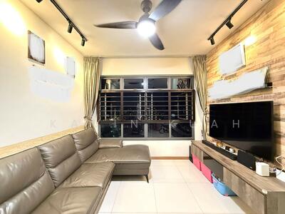 For Sale - 479B Yishun Street 42