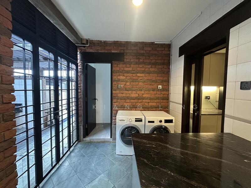 Leedon Road, Leedon Road, 5 Bedrooms, 7,000 sqft, Bungalow House For Rent, by Goh Kiang Leng, 60147724 - PropertyGuru.com.sg