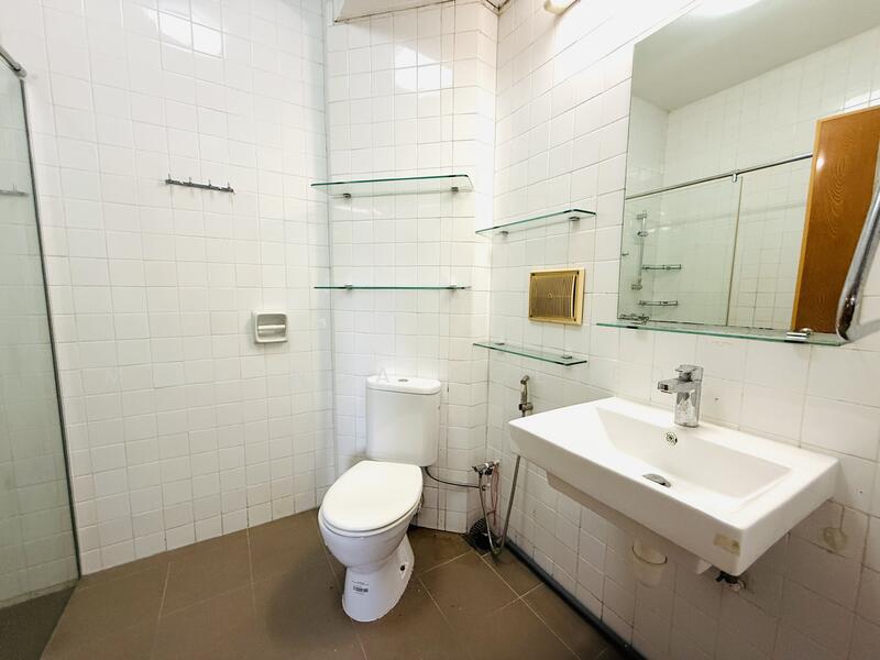 Common Bathroom
