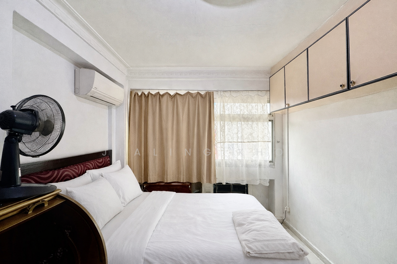 523 Choa Chu Kang Street 51 HDB Flat For Sale at S$ 799,000 | PropertyGuru Singapore - Bedroom