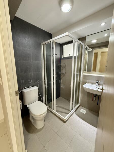 138A Lorong 1A Toa Payoh, 138A Lorong 1A Toa Payoh, 3 Bedrooms, 1,227 sqft, HDB Flat For Rent, by Norman Koh (许启彰）, 60147804 - Common Bathroom - PropertyGuru.com.sg