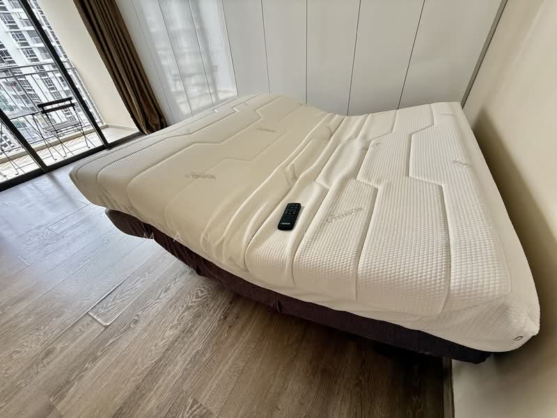Tempur "Zero G" Adjustable Bed