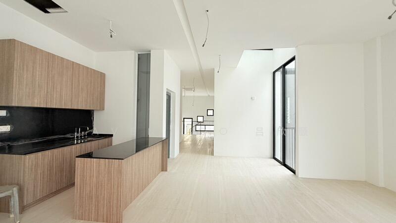 For Sale - Landed for sale semi d near Kovan mrt