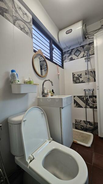 Common Bathroom