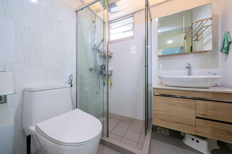 Common Bath/WC