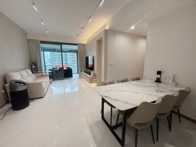 For Sale - Concourse Skyline