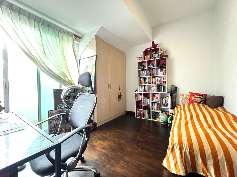 Bedroom 5