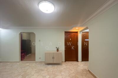 For Rent - 630 Hougang Avenue 8