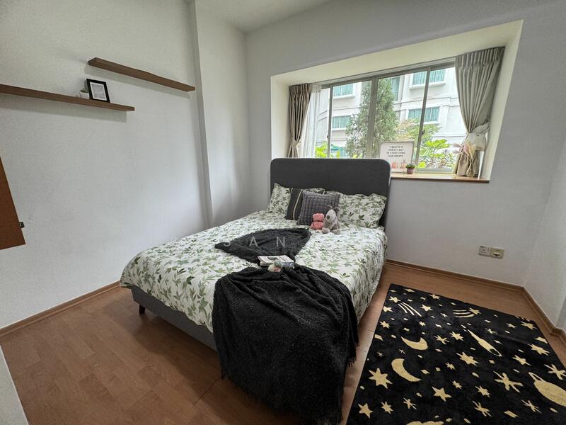 For Rent - Sunshine Plaza