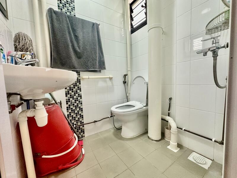 For Sale - 158 Yishun Street 11