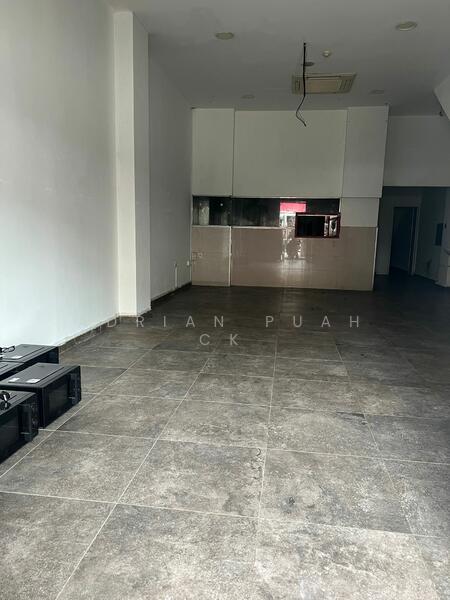 F&B Licence Shop at Serangoon Road off Little India, Serangoon Road, 1,770 sqft, Food & Beverage For Rent, by Adrian Puah CK, 60148398 - CommercialGuru.com.sg