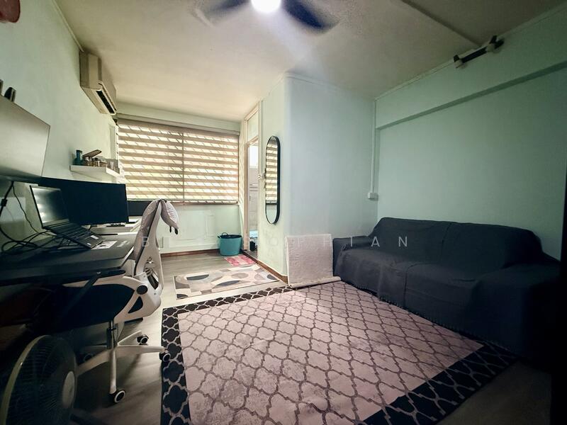 For Sale - 880A Tampines Avenue 8