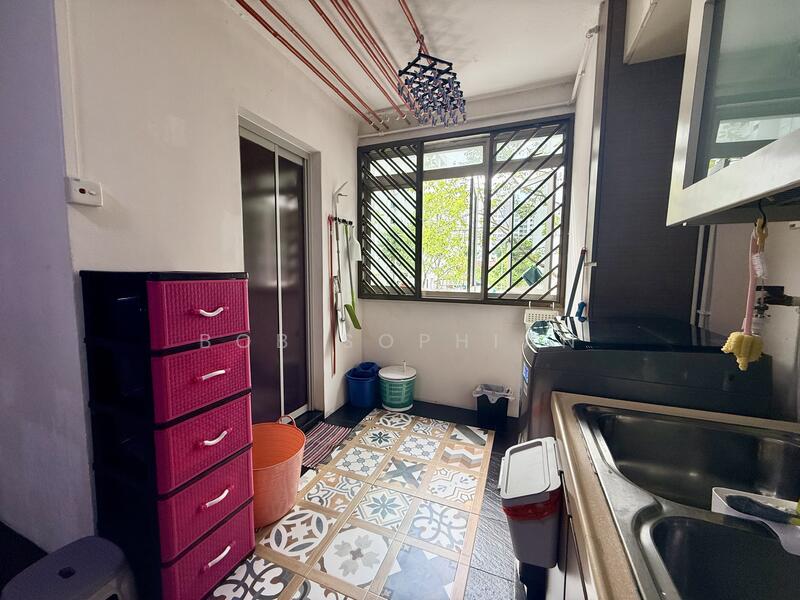 For Sale - 880A Tampines Avenue 8