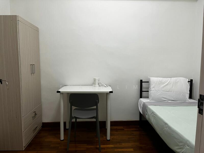 Common Bedroom (Single Bed)