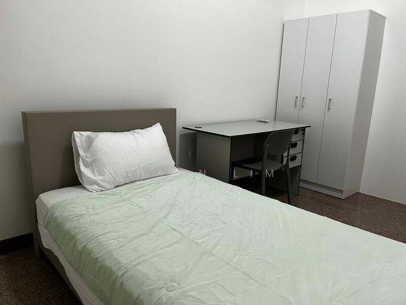 Westwood Park, Westwood Crescent, Room Rental, 150 sqft, Terraced House For Rent, by Shawn Lim, 60148518 - Common Bedroom 2 - PropertyGuru.com.sg