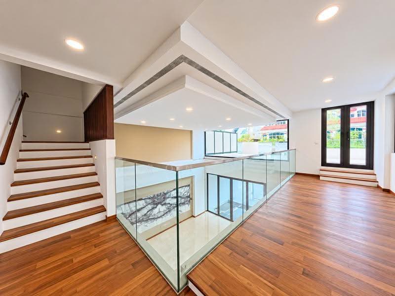 ❤️ D10 | <1KM to NANYANG PRI. WALK TO AMENITIES, Duke Road / Kings Road / Queens Road / Coronation Road, Tanglin / Holland / Bukit Timah, 5 Bedrooms, 7,000 sqft, Semi-Detached House For Sale, by Li Rong Teh, 60148620 - Interior - PropertyGuru.com.sg