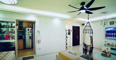 For Sale - 404 Admiralty Link