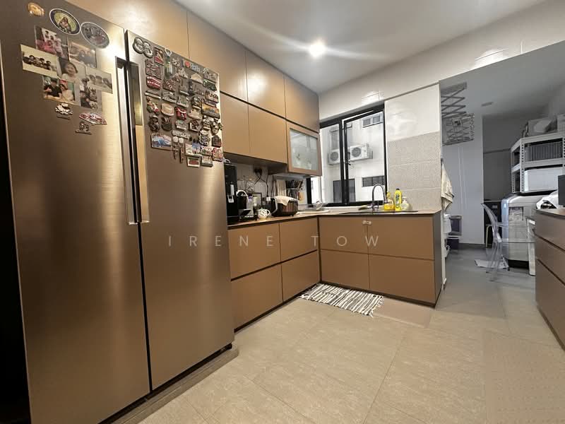 Neptune Court, 1 Marine Vista, 4 Bedrooms, 1,636 sqft, Apartment For Sale, by Irene Tow, 60148675 - Kitchen - PropertyGuru.com.sg