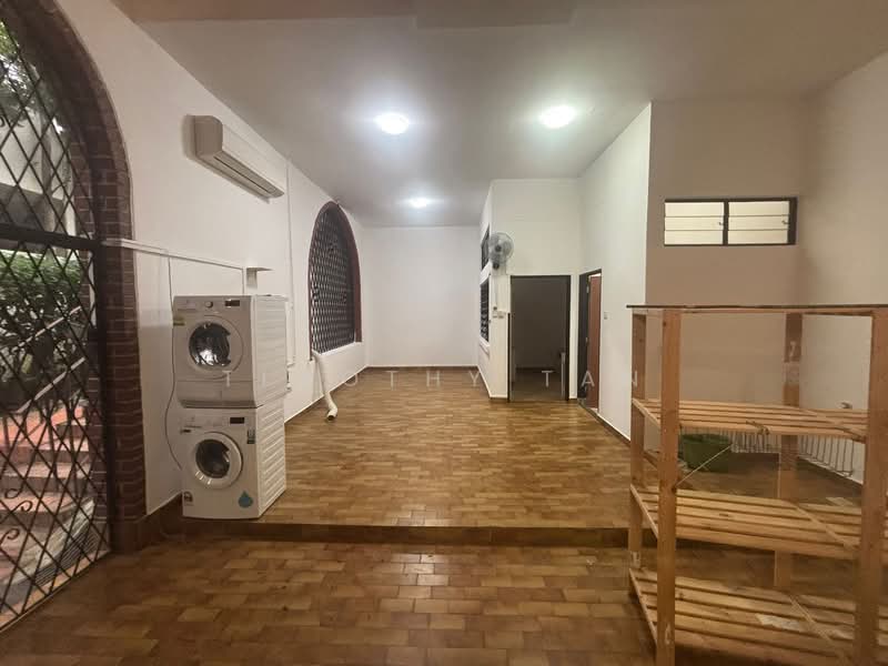 Balmoral Park, Balmoral Park, Robin Road, Stevens Road, 4 Bedrooms, 4,000 sqft, Town House For Rent, by Timothy Tan, 60148697 - Interior - PropertyGuru.com.sg