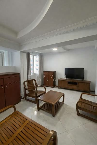 691 Jurong West Central 1 HDB Flat For Sale at S$ 680,000 | PropertyGuru Singapore - Living Room