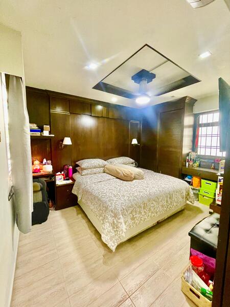 106 Rivervale Walk HDB Flat For Sale at S$ 630,000 | PropertyGuru Singapore - Master Bedroom